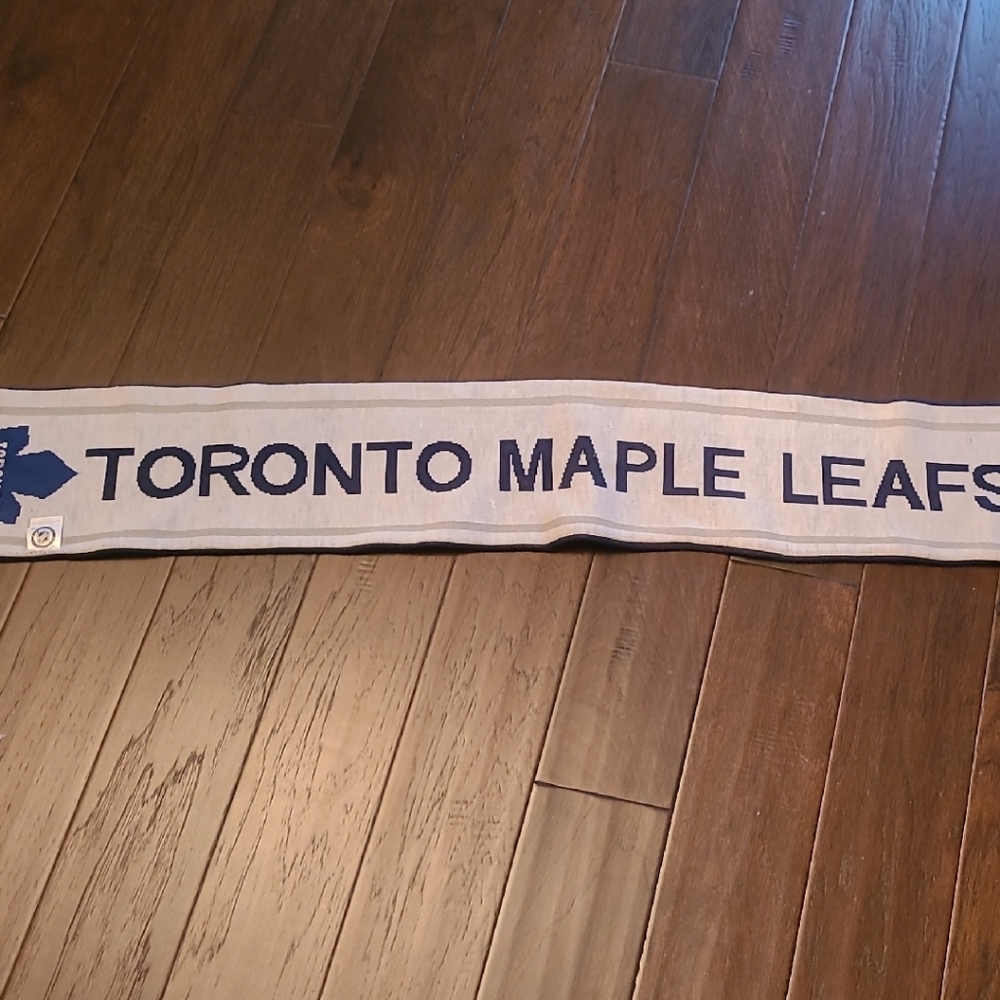 NHL Toronto Maple Leafs White and Blue Knit Scarf